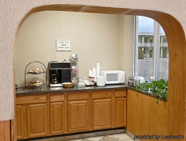 Western Inn Downtown Erie Restoran foto